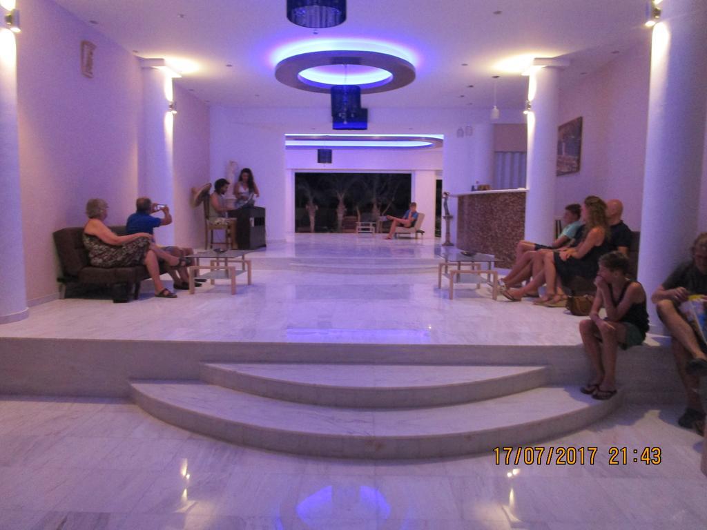 Saint Konstantin Beach Apartments Stegna Ngoại thất bức ảnh